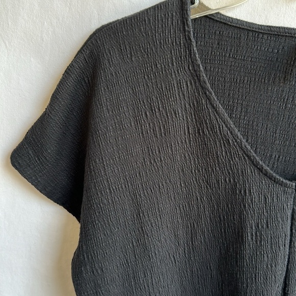 Mudd black cap sleeve top with front tie, size M - Picture 2 of 7